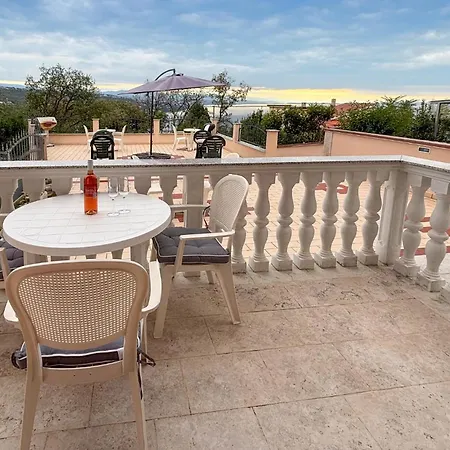 1 Bedroom Lovely In Appartamento Abbazia
